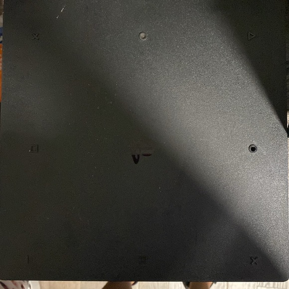 PS4 Console 4 SALE!!! - Picture 3 of 4